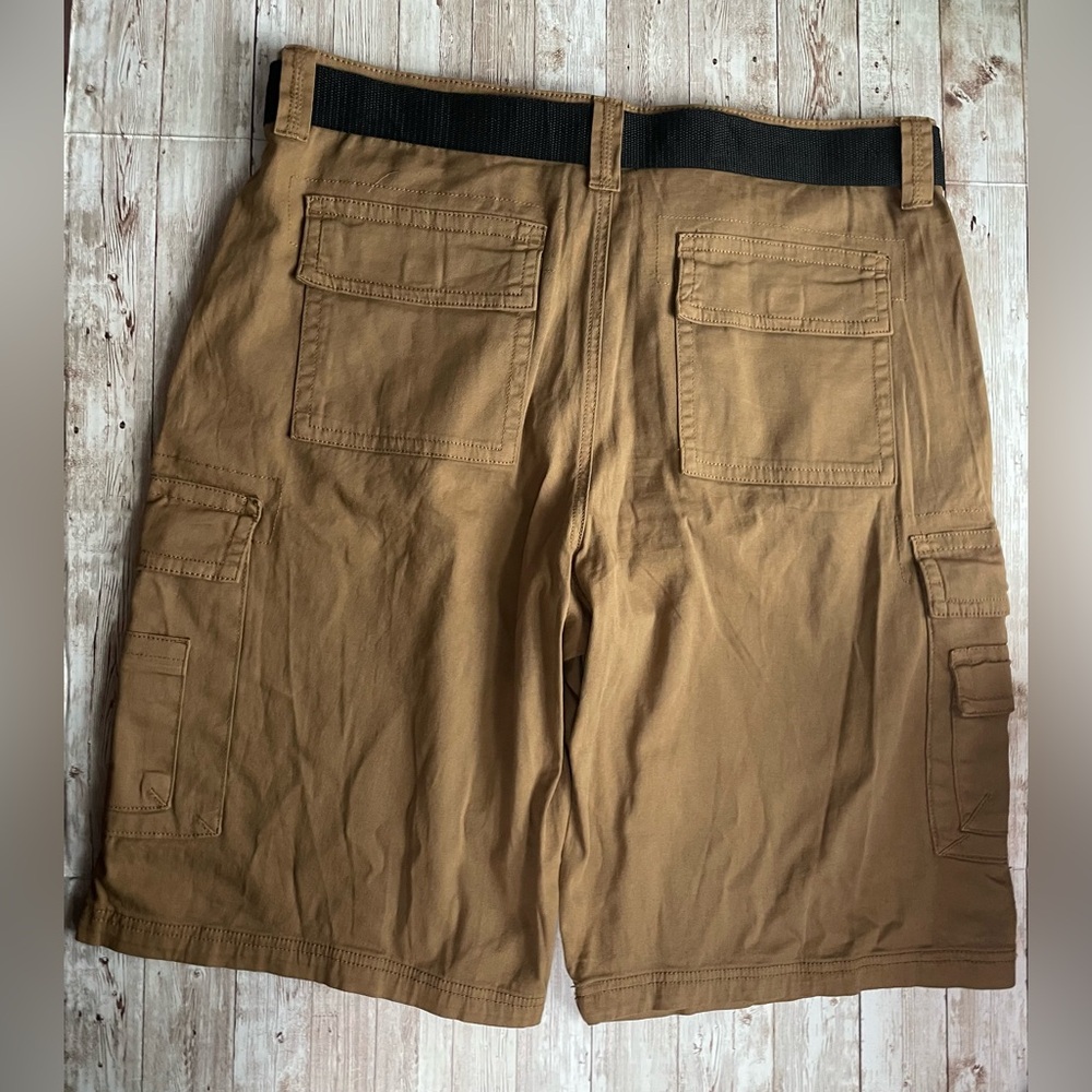 Modern Culture Men's Cargo Shorts with Belt 36W Dark Khaki - Picture 6 of 16